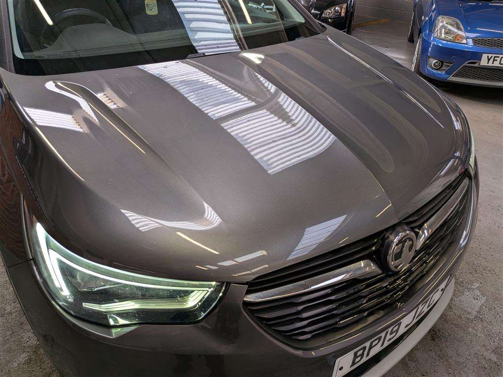 <p>2019 VAUXHALL GRANDLAND X TECH LINE NAV</p>