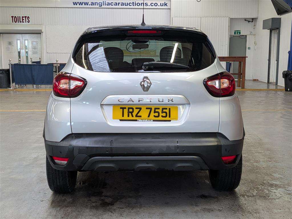 <p>2019 RENAULT CAPTUR ICONIC DCI AUTO</p>
