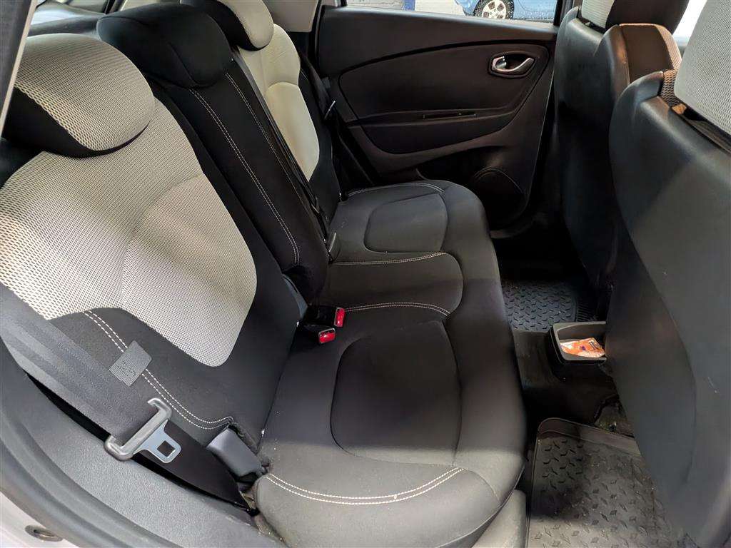 <p>2019 RENAULT CAPTUR ICONIC DCI AUTO</p>