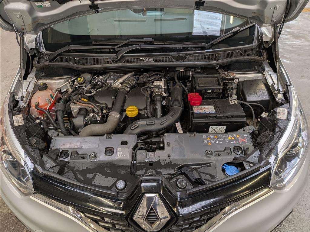<p>2019 RENAULT CAPTUR ICONIC DCI AUTO</p>