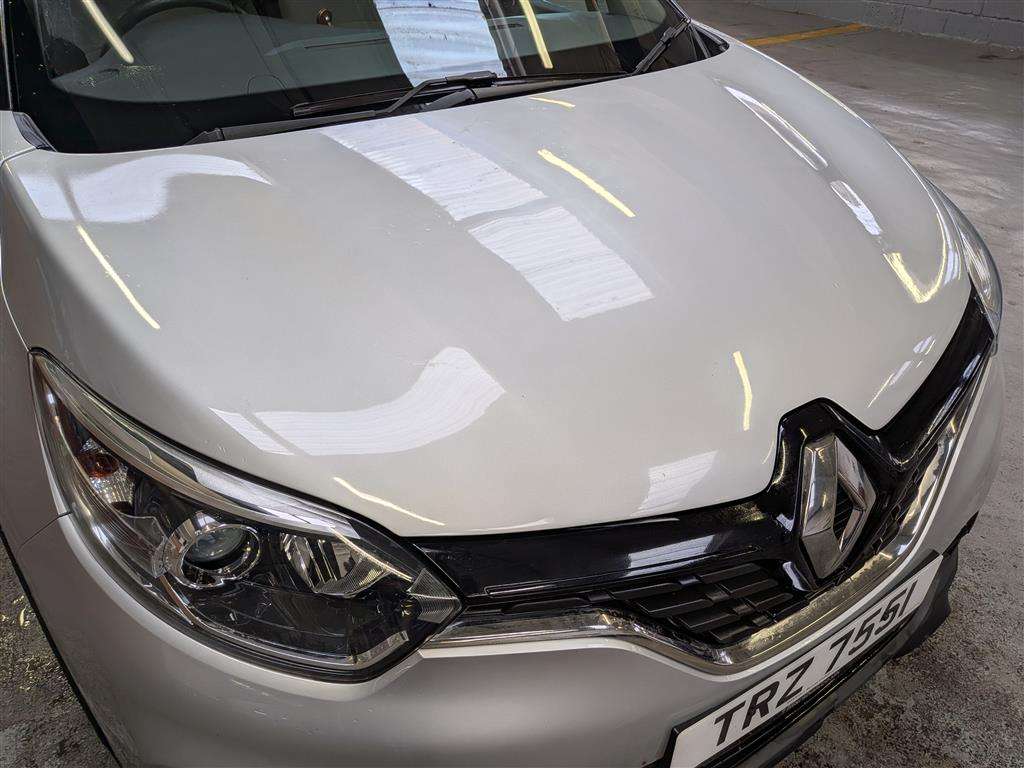 <p>2019 RENAULT CAPTUR ICONIC DCI AUTO</p>