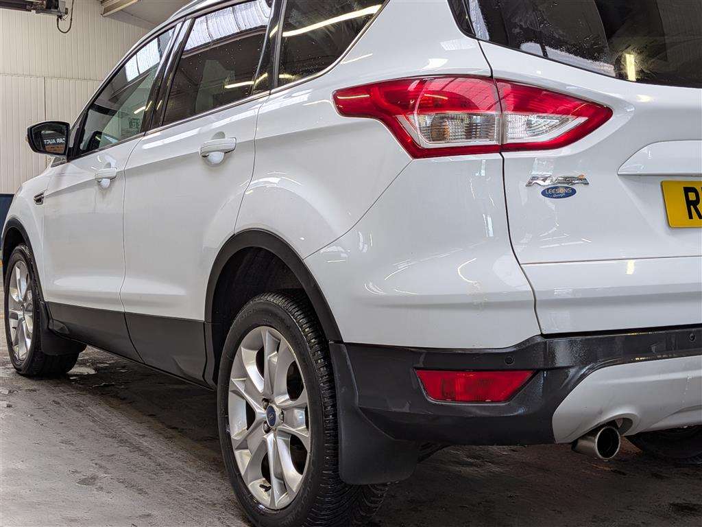 <p>2014 FORD KUGA ZETEC 4X2 TDCI</p>