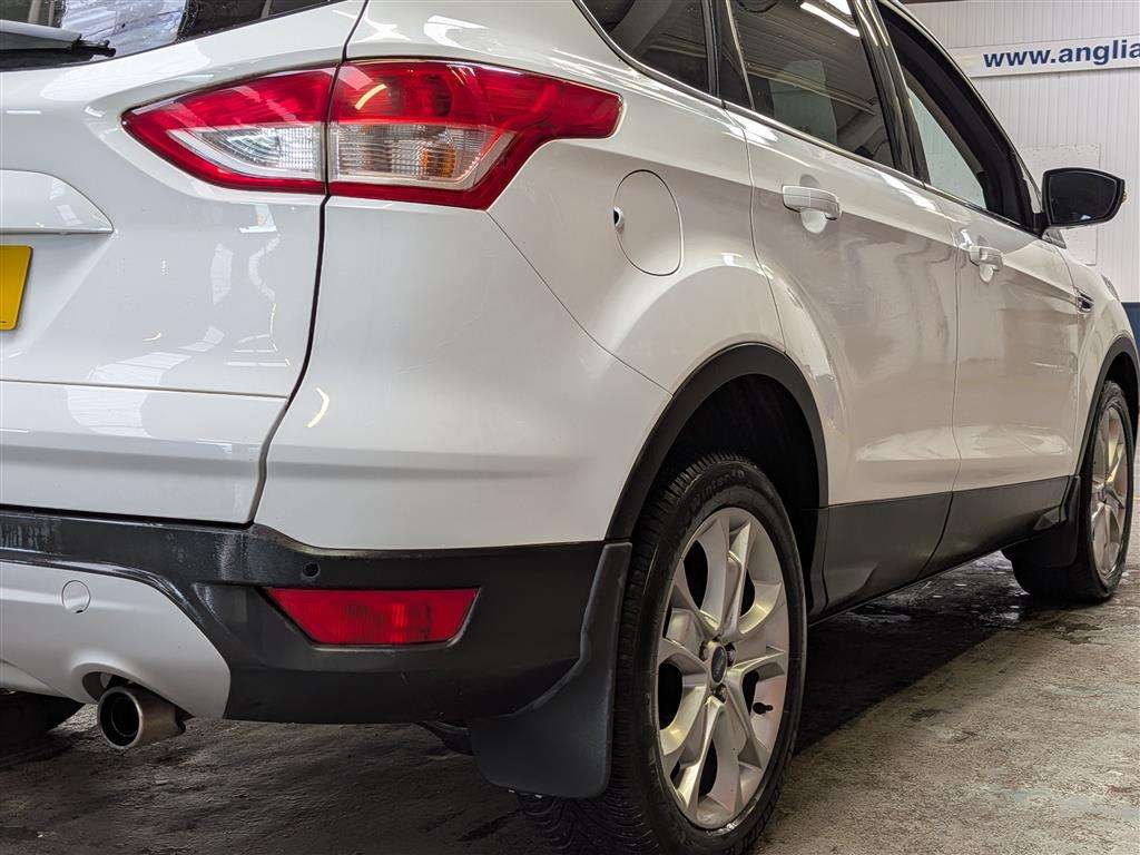 <p>2014 FORD KUGA ZETEC 4X2 TDCI</p>
