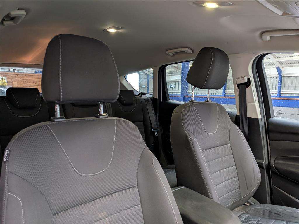 <p>2014 FORD KUGA ZETEC 4X2 TDCI</p>