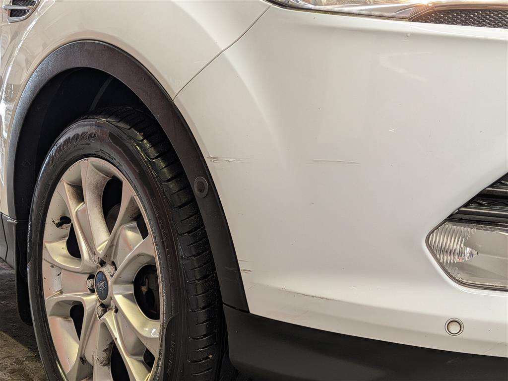 <p>2014 FORD KUGA ZETEC 4X2 TDCI</p>