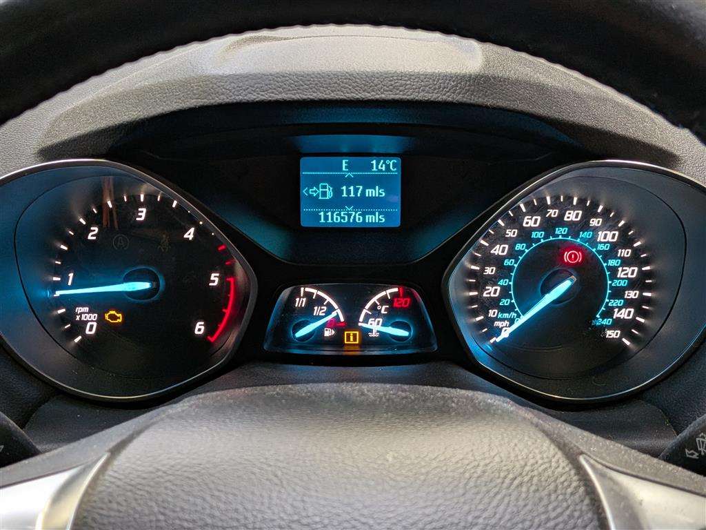 <p>2014 FORD KUGA ZETEC 4X2 TDCI</p>