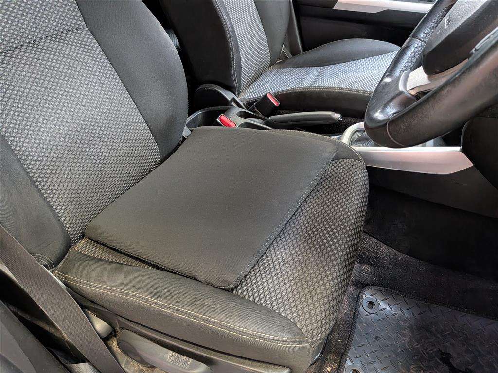 <p>2016 SUZUKI VITARA SZ-T</p>