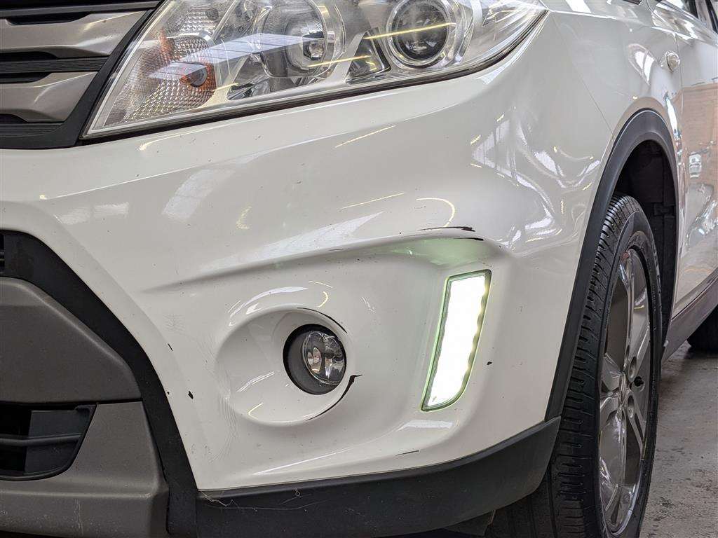 <p>2016 SUZUKI VITARA SZ-T</p>
