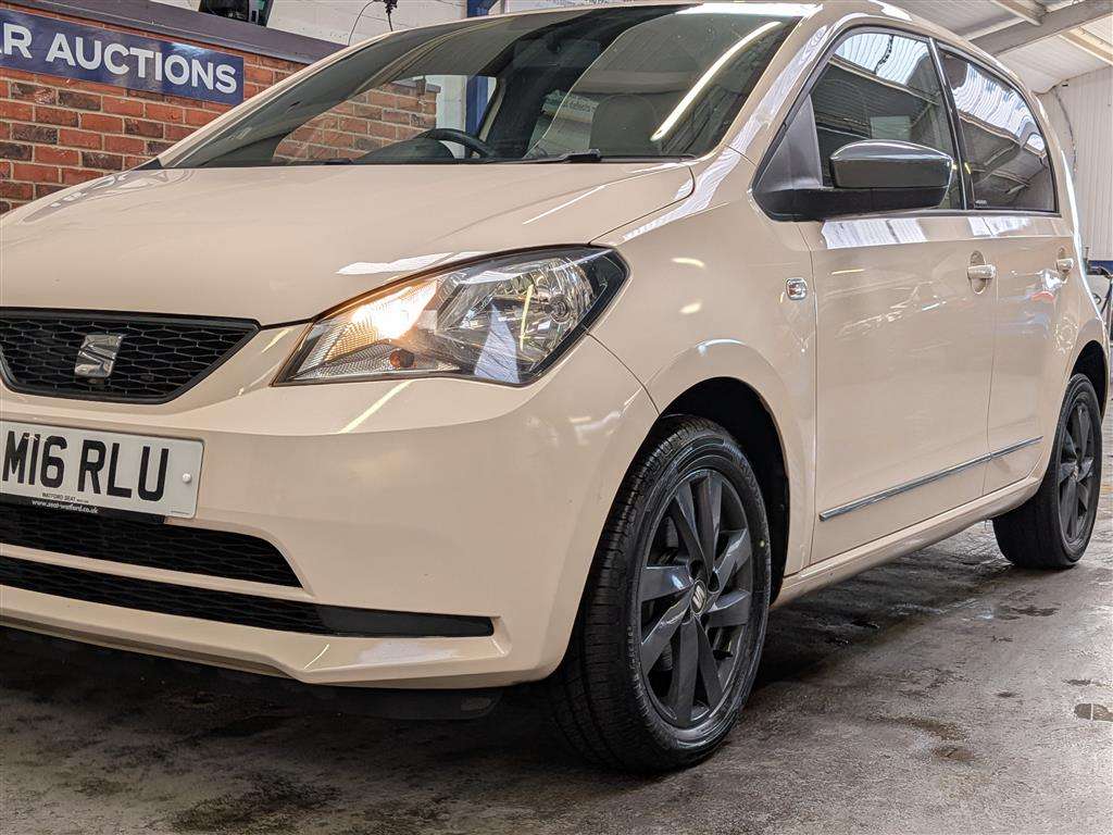 <p>2016 SEAT MII BY MANGO</p>