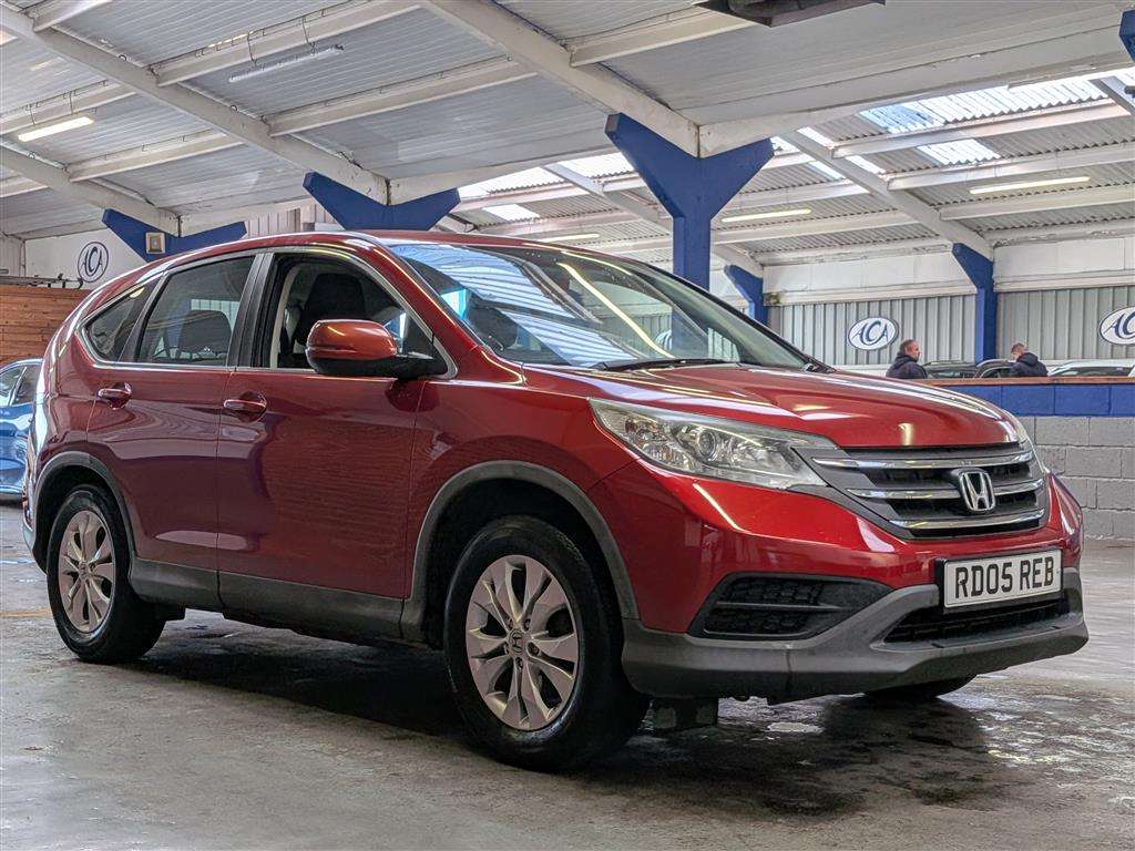 <p>2014 HONDA CR-V S I-VTEC 4X2</p>