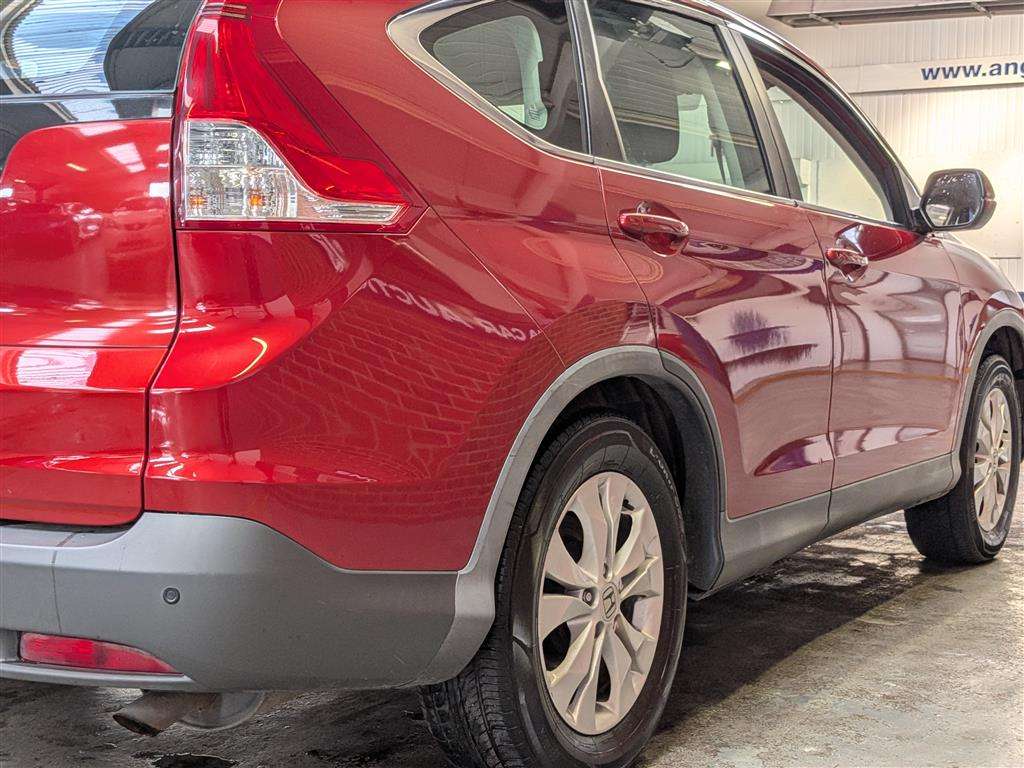 <p>2014 HONDA CR-V S I-VTEC 4X2</p>