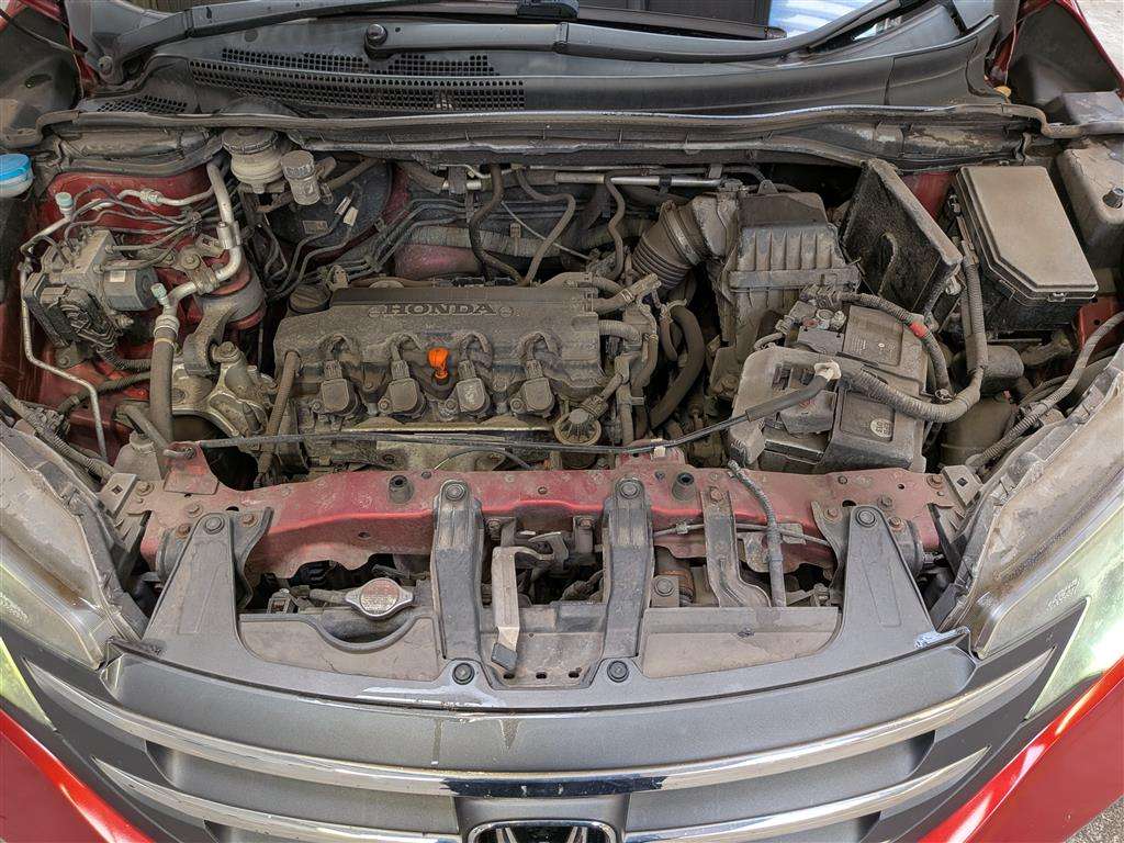 <p>2014 HONDA CR-V S I-VTEC 4X2</p>