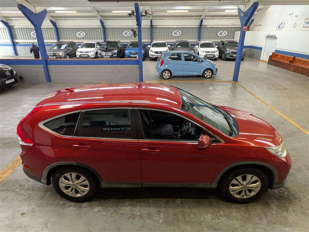 <p>2014 HONDA CR-V S I-VTEC 4X2</p>