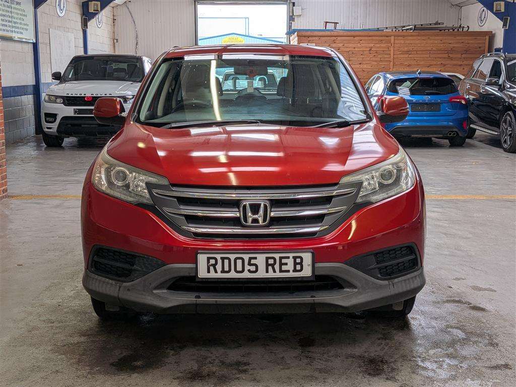 <p>2014 HONDA CR-V S I-VTEC 4X2</p>