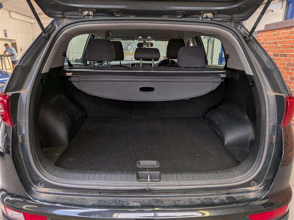 <p>2016 KIA SPORTAGE 1</p>
