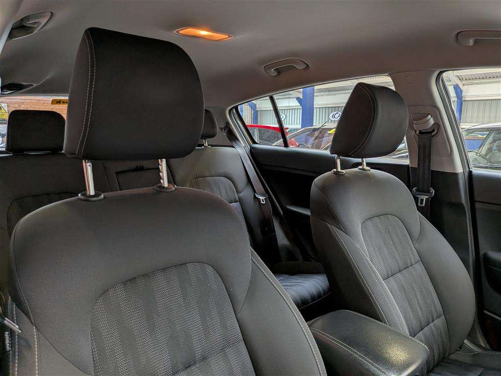 <p>2016 KIA SPORTAGE 1</p>