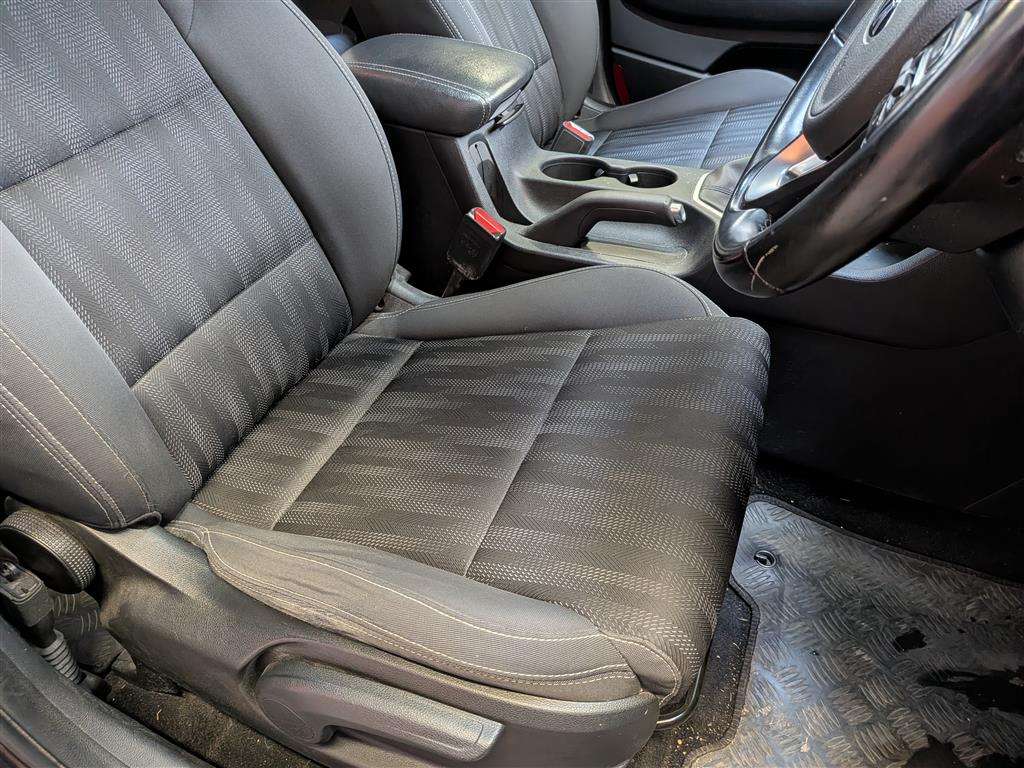 <p>2016 KIA SPORTAGE 1</p>