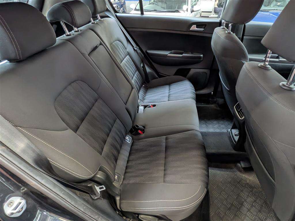 <p>2016 KIA SPORTAGE 1</p>