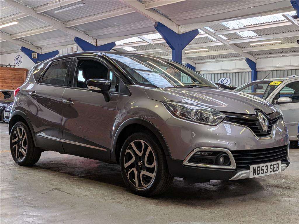 <p>2017 RENAULT CAPTUR SIGNATURE NAV DCI</p>