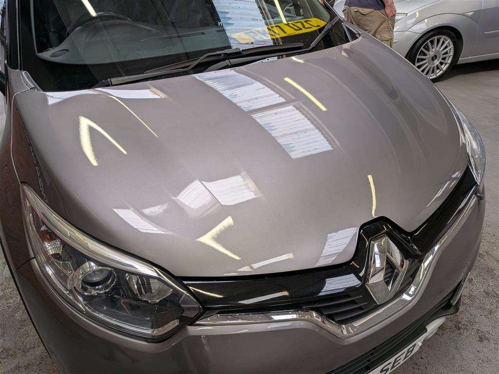 <p>2017 RENAULT CAPTUR SIGNATURE NAV DCI</p>