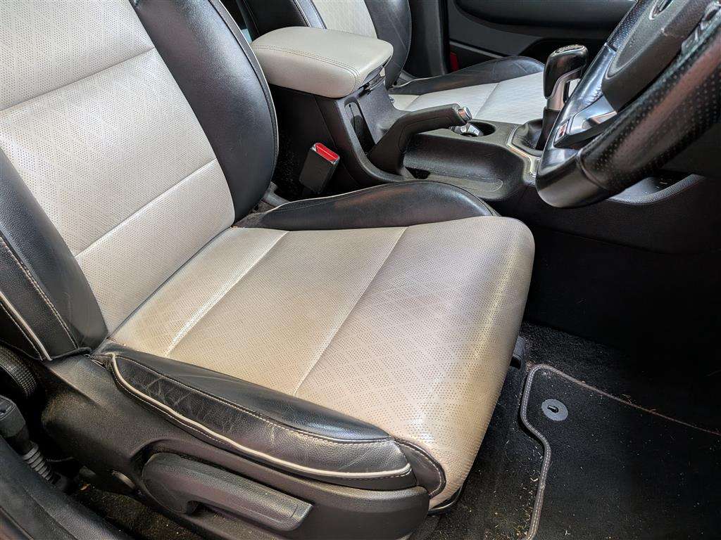 <p>2016 KIA SPORTAGE GT-LINE CRDI 4X4</p>
