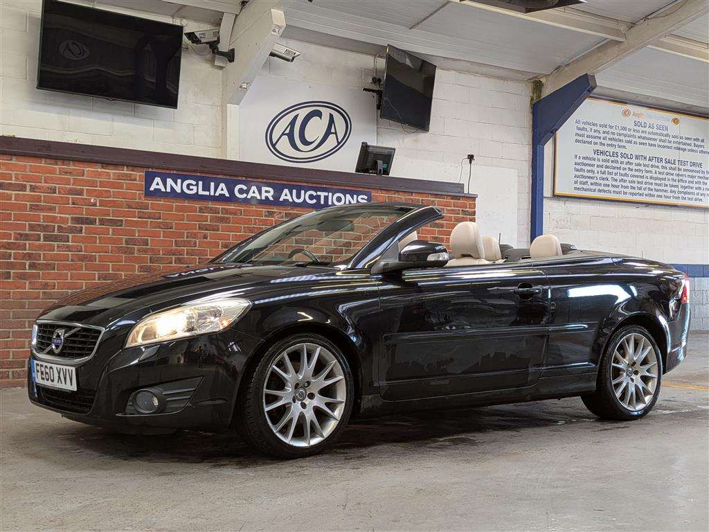 <p>2010 VOLVO C70 SE D3 AUTO</p>