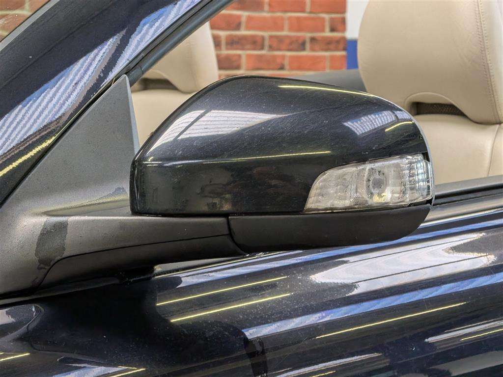 <p>2010 VOLVO C70 SE D3 AUTO</p>