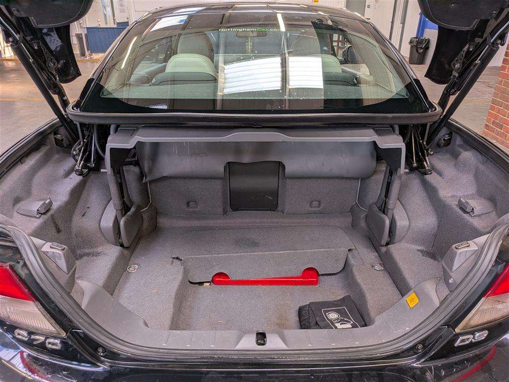 <p>2010 VOLVO C70 SE D3 AUTO</p>