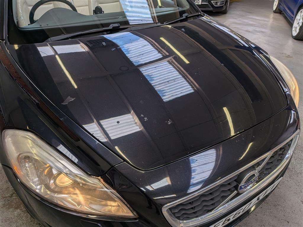 <p>2010 VOLVO C70 SE D3 AUTO</p>