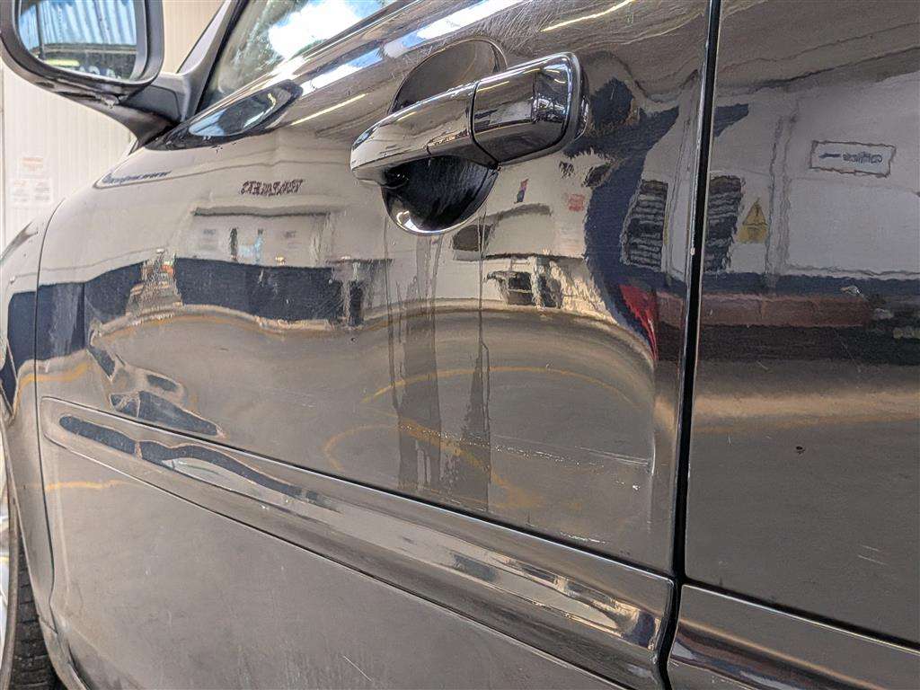 <p>2010 VOLVO C70 SE D3 AUTO</p>