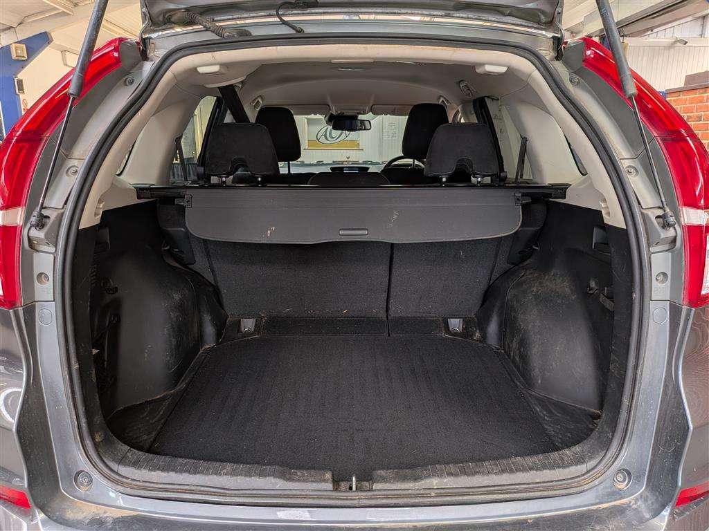 <p>2016 HONDA CR-V SR I-DTEC AUTO</p>