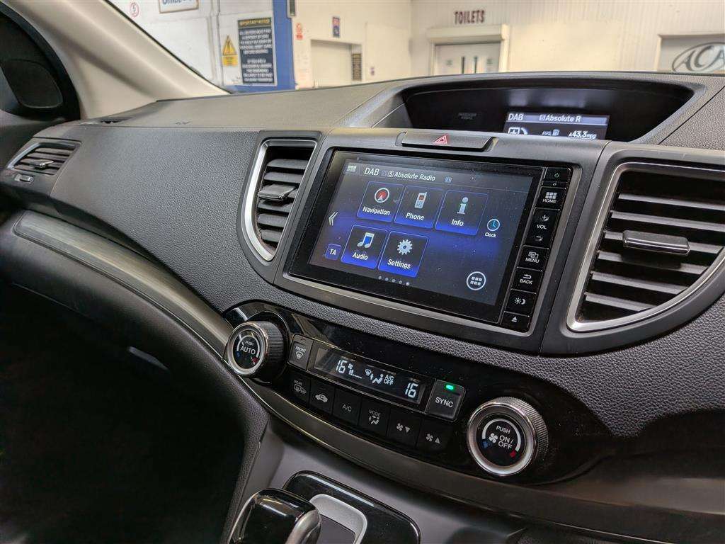 <p>2016 HONDA CR-V SR I-DTEC AUTO</p>