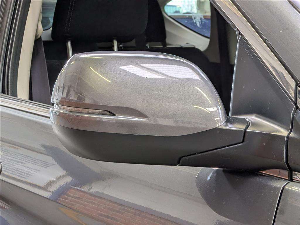 <p>2016 HONDA CR-V SR I-DTEC AUTO</p>