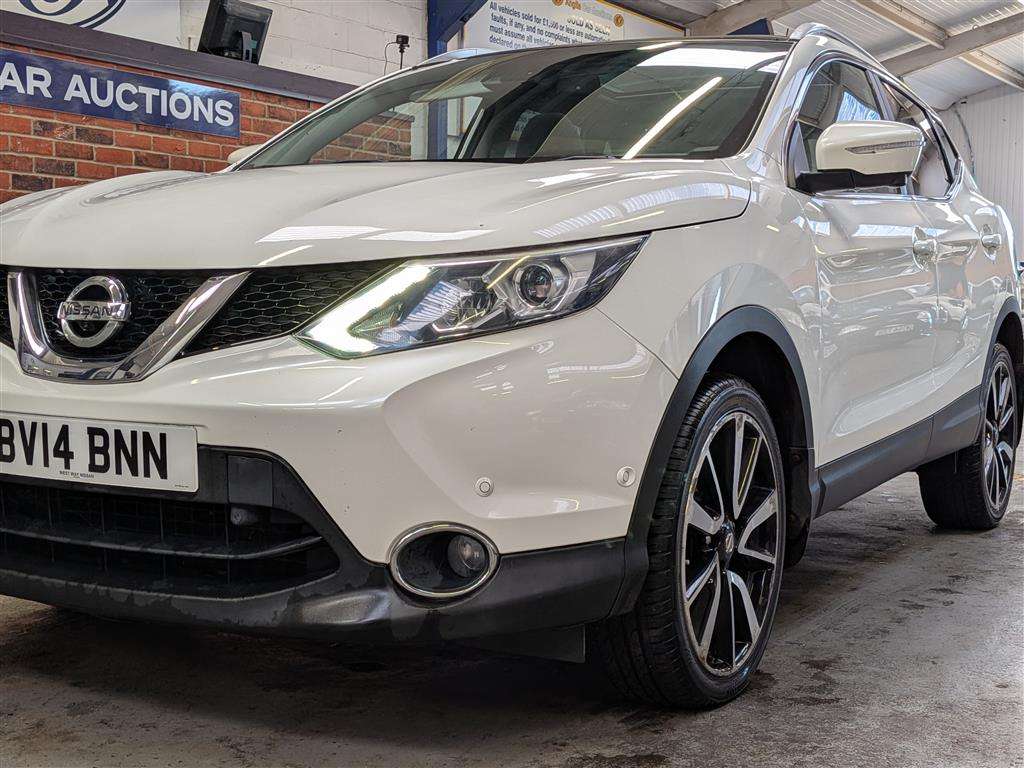 <p>2014 NISSAN QASHQAI TEKNA DCI</p>