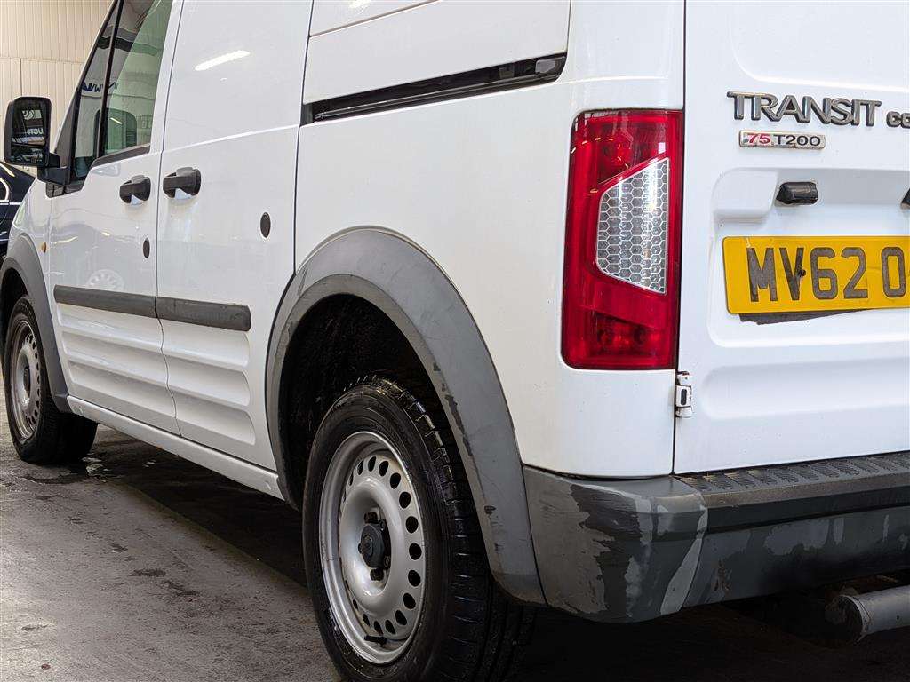 <p>2012 FORD TRANSIT CONNECT T200</p>