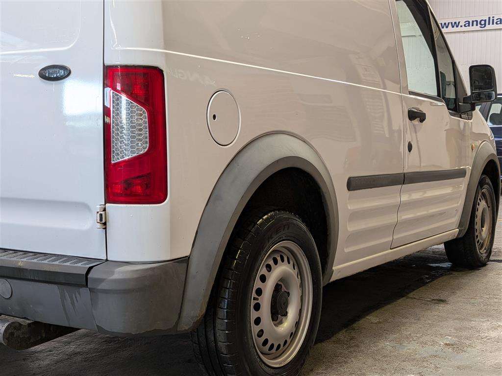 <p>2012 FORD TRANSIT CONNECT T200</p>
