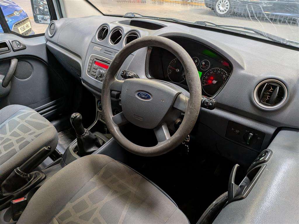 <p>2012 FORD TRANSIT CONNECT T200</p>