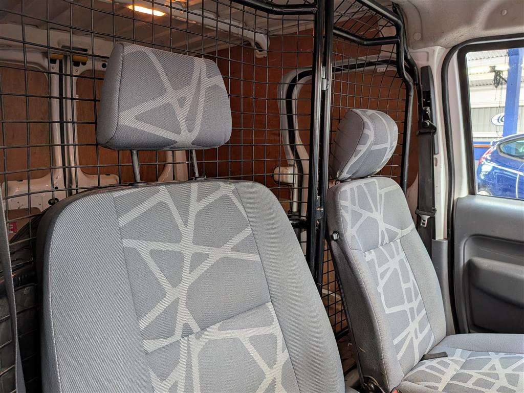<p>2012 FORD TRANSIT CONNECT T200</p>