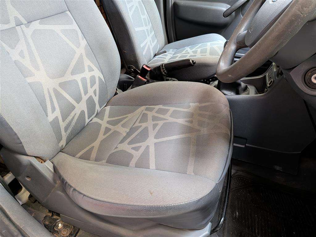 <p>2012 FORD TRANSIT CONNECT T200</p>
