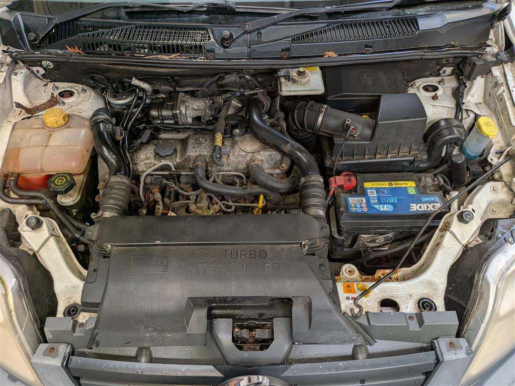 <p>2012 FORD TRANSIT CONNECT T200</p>