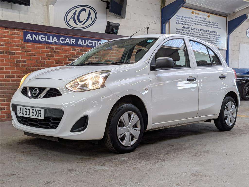 <p>2013 NISSAN MICRA VISIA</p>