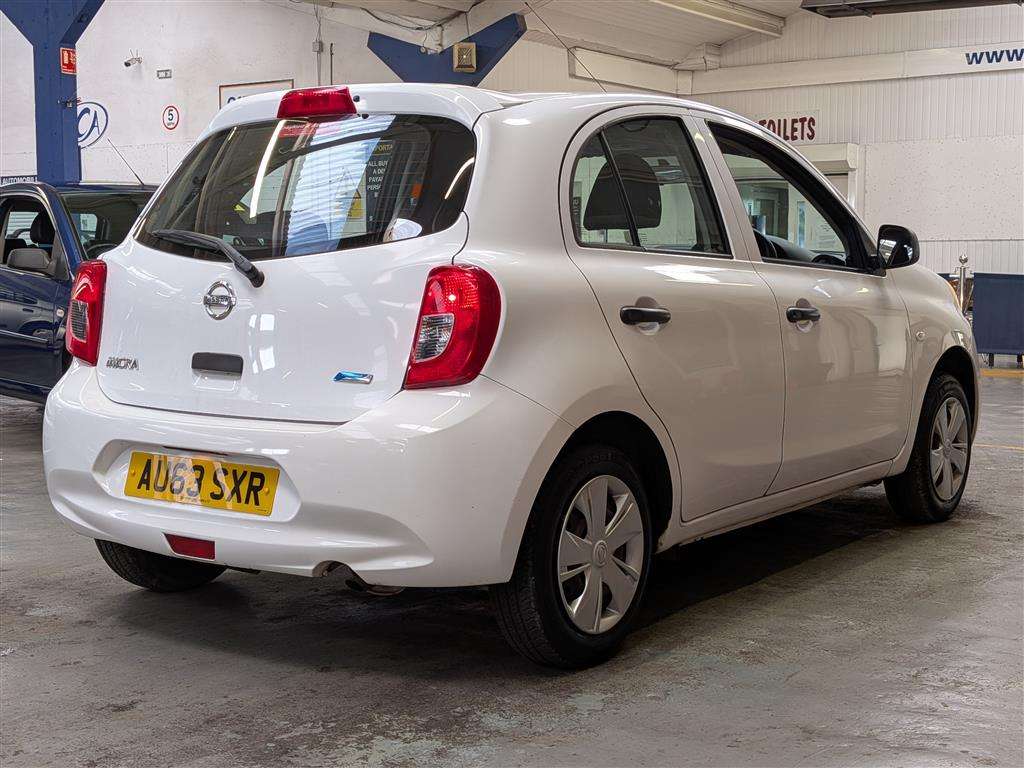 <p>2013 NISSAN MICRA VISIA</p>
