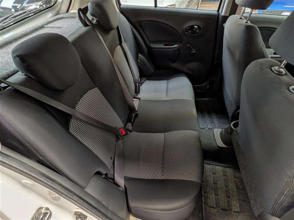 <p>2013 NISSAN MICRA VISIA</p>