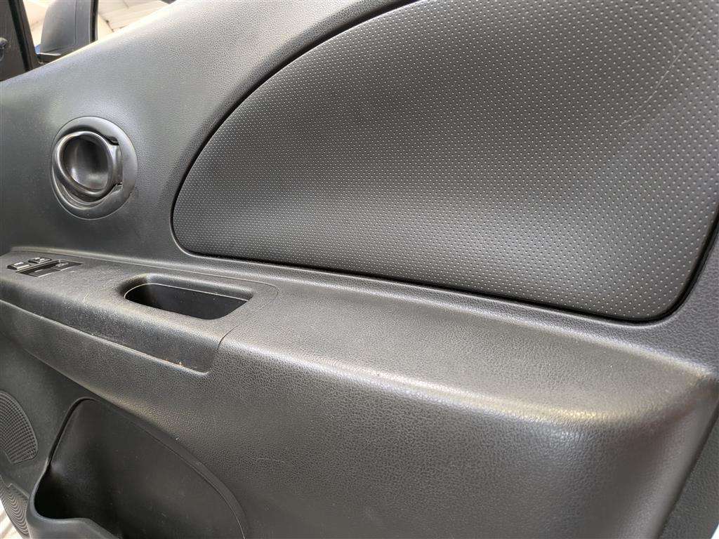 <p>2013 NISSAN MICRA VISIA</p>