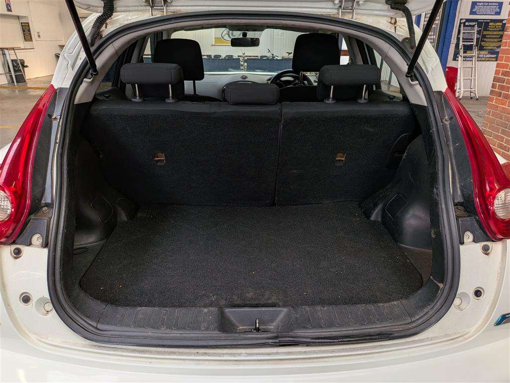 <p>2013 NISSAN JUKE ACENTA DCI</p>