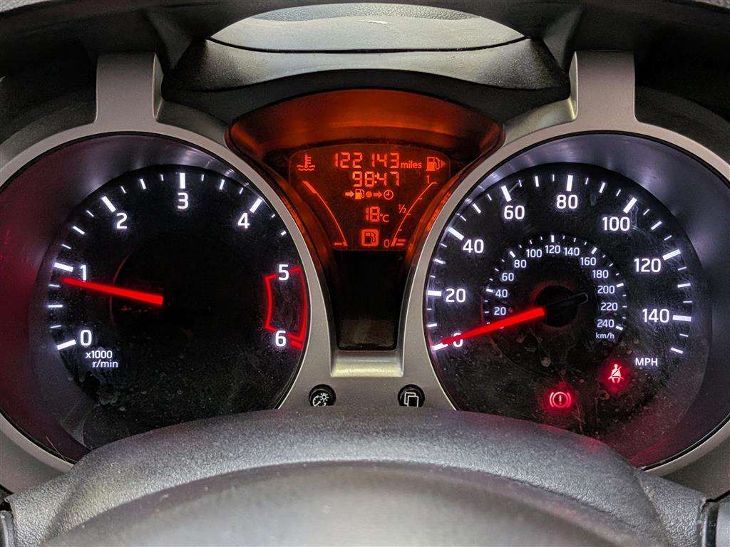 <p>2013 NISSAN JUKE ACENTA DCI</p>