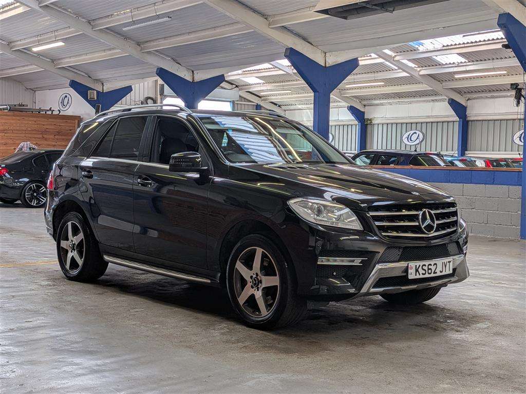 <p>2013 MERCEDES-BENZ ML350 SPORT BLUETEC AUTO</p>