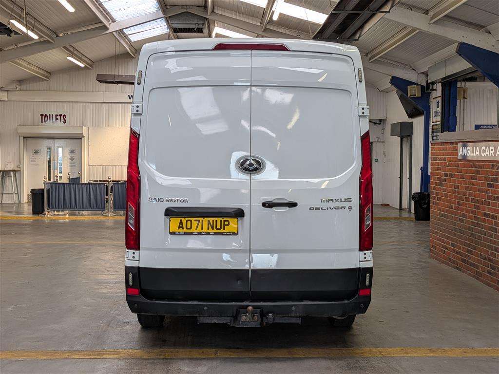 <p>2021 MAXUS DELIVER 9</p>