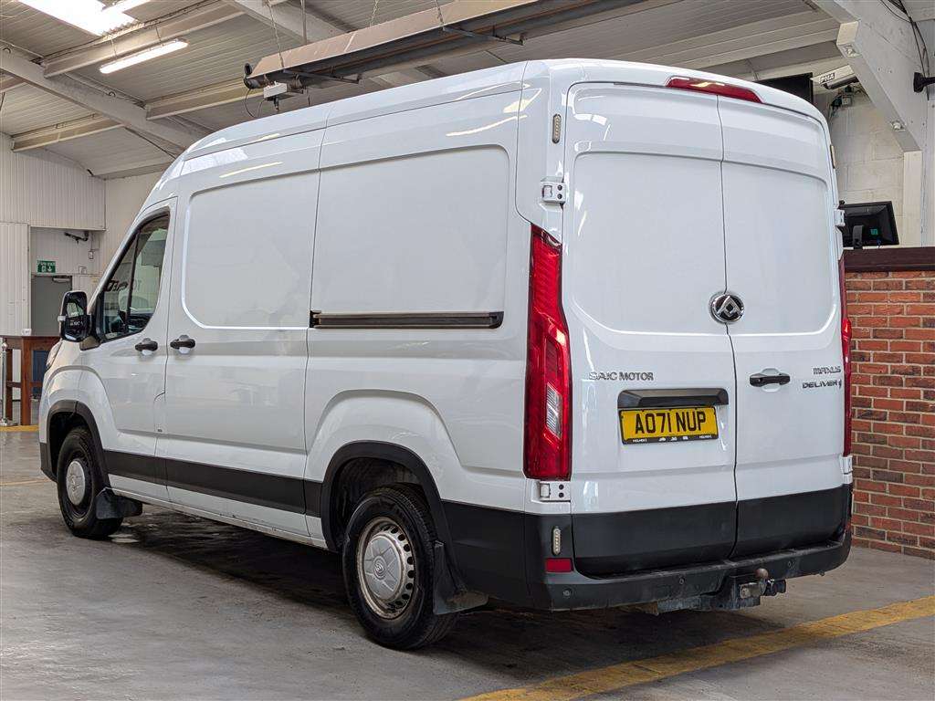 <p>2021 MAXUS DELIVER 9</p>