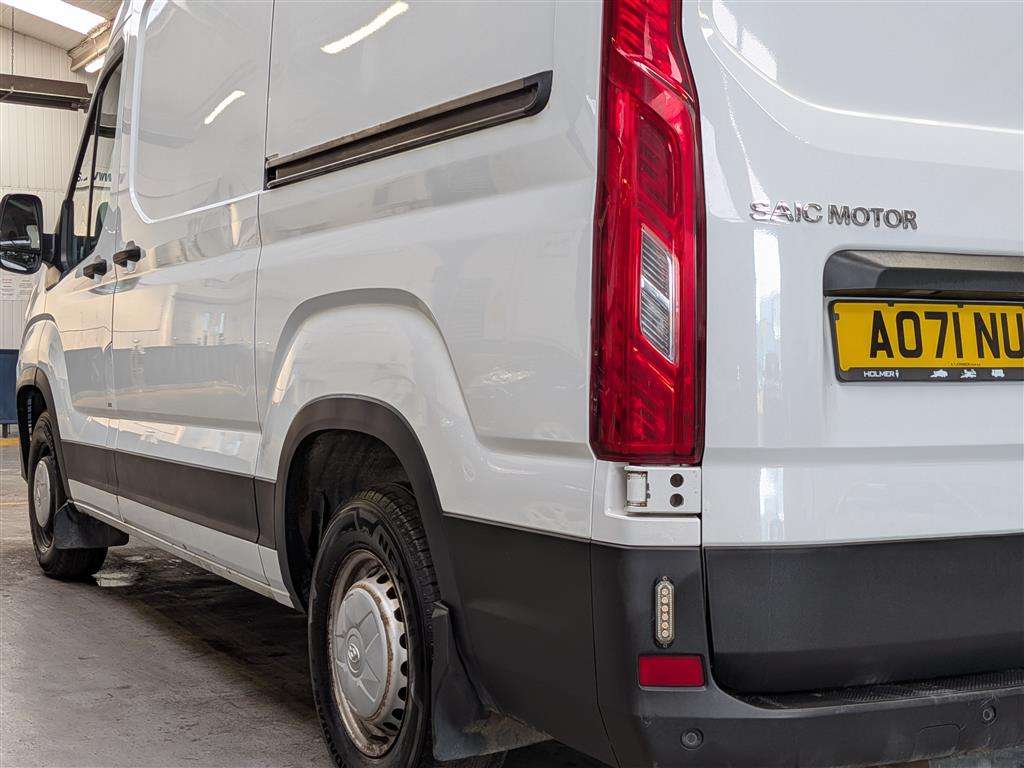 <p>2021 MAXUS DELIVER 9</p>